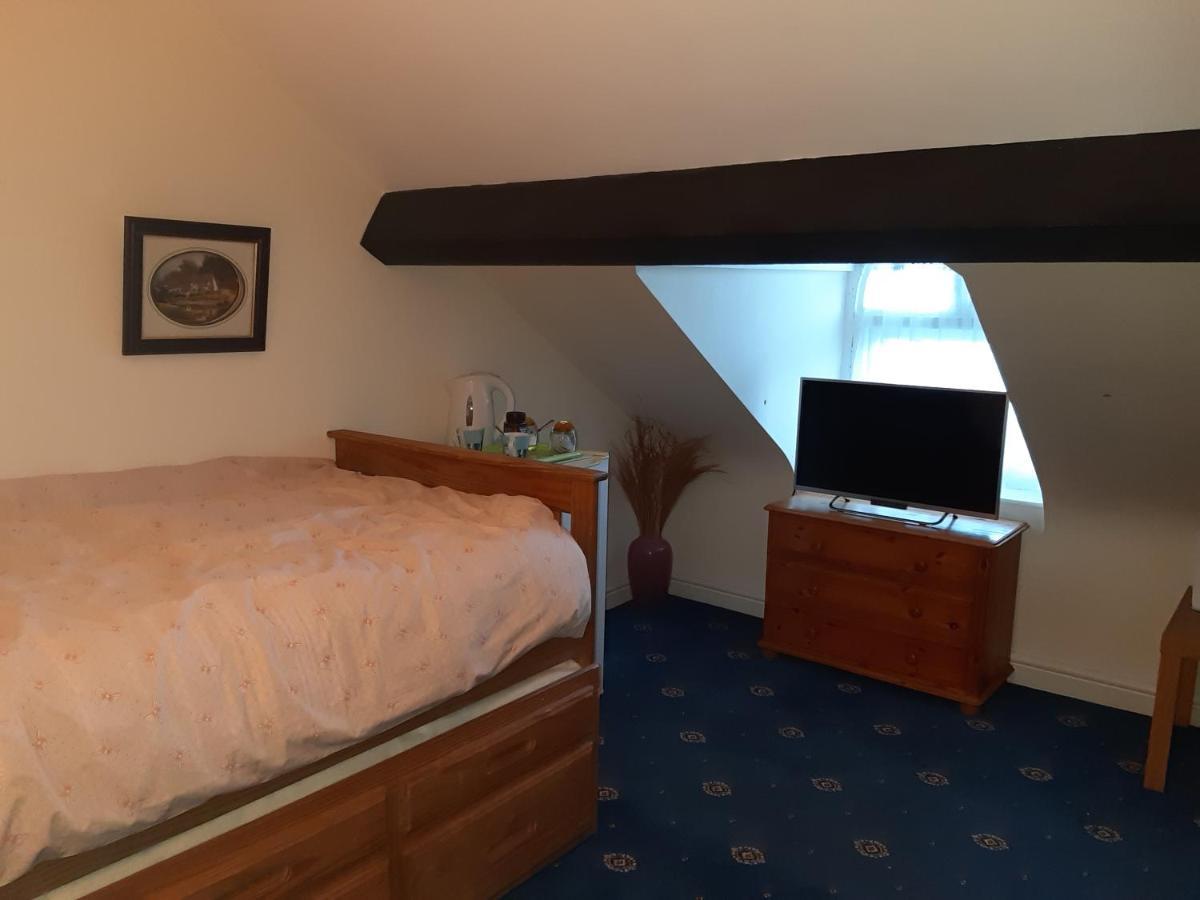 Phoenix Guest House Barrow-in-Furness Extérieur photo