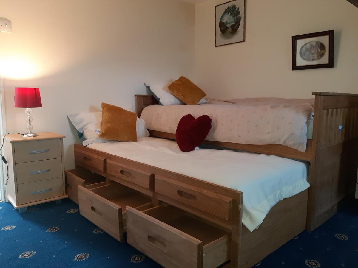 Phoenix Guest House Barrow-in-Furness Extérieur photo