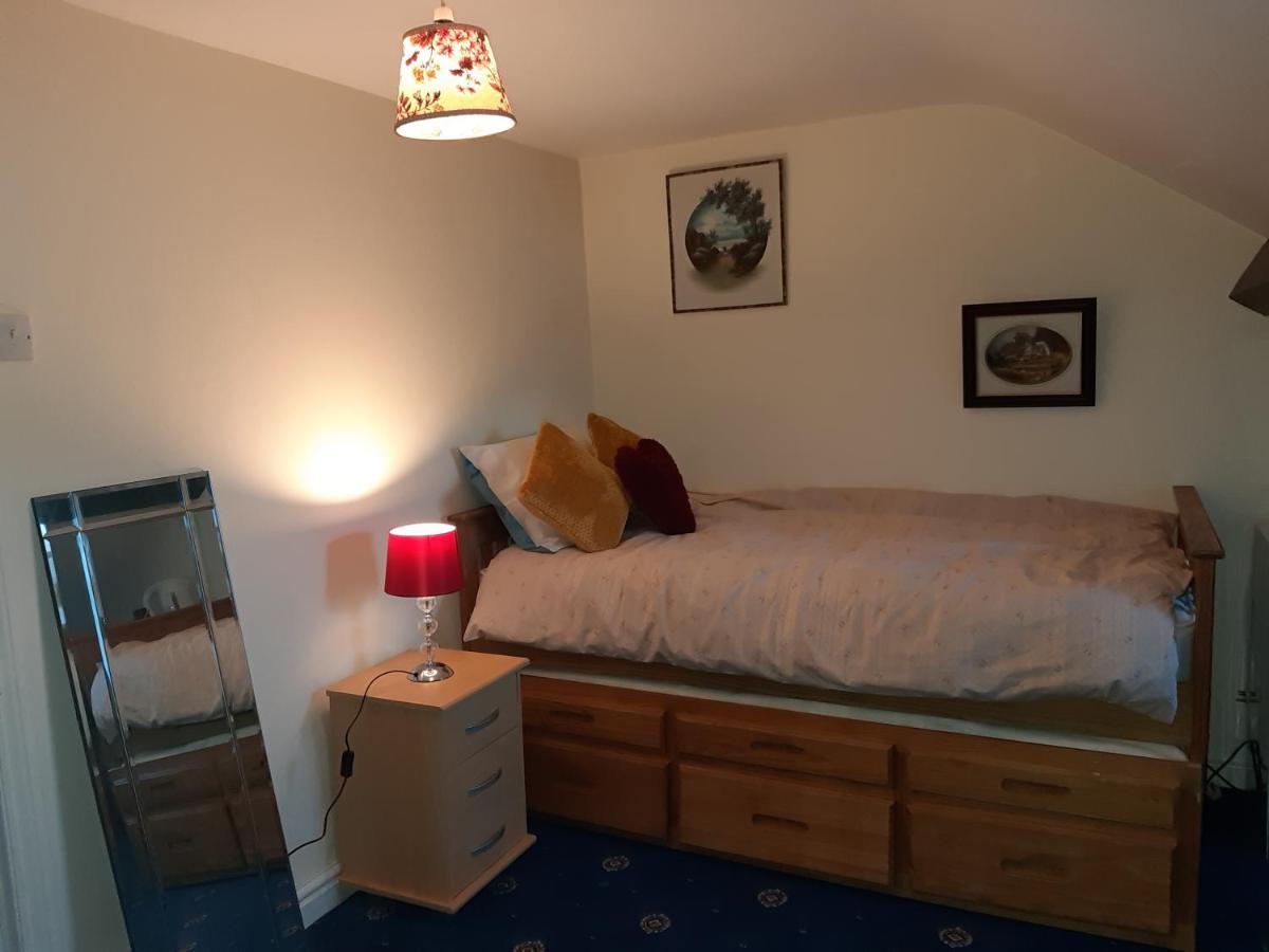 Phoenix Guest House Barrow-in-Furness Extérieur photo