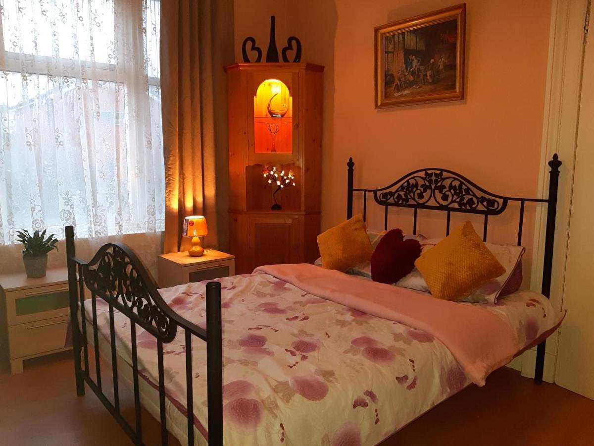 Phoenix Guest House Barrow-in-Furness Extérieur photo