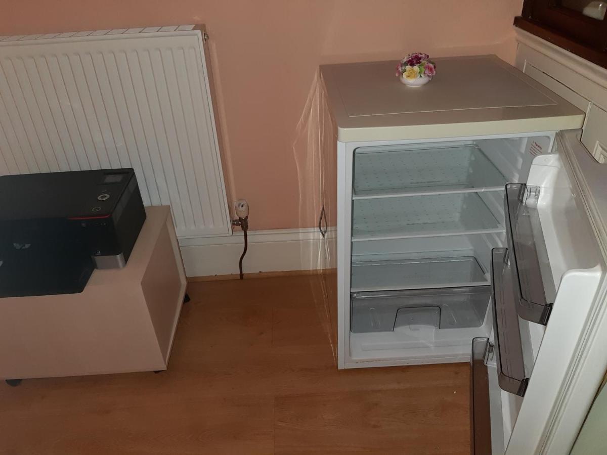 Phoenix Guest House Barrow-in-Furness Extérieur photo